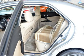 銀裝素裹，從容有度——銳志銀金屬色的空間美學(xué)與實用哲學(xué)